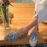 Doris™ - Moccasin with fringes and pattern
