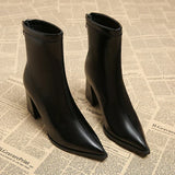 Libby - The Perfect Balance of Sophistication and Comfort