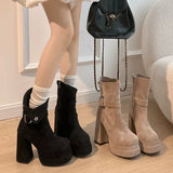 Vaite - Urban Boots with Personality and Confidence