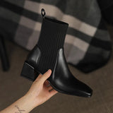 Lulu - Platform Boots, Comfort and Feminine Elegance