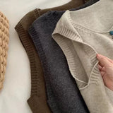 Maribela - Button Knit Vest
