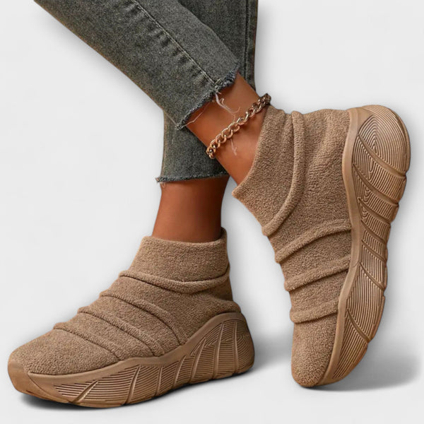 Autumn - Comfortable Running Trainers